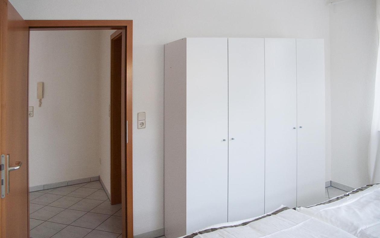 Gemuetliche Wohnung Mit Sonniger Terrasse Bietigheim-Bissingen Exterior photo