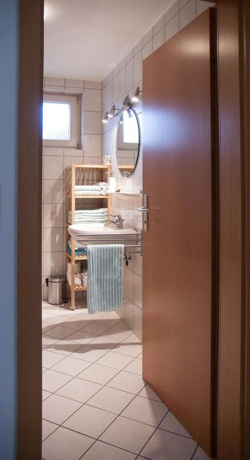 Gemuetliche Wohnung Mit Sonniger Terrasse Bietigheim-Bissingen Exterior photo